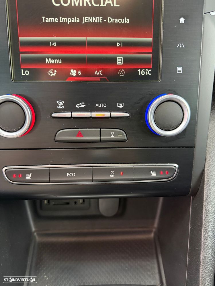 Renault Mégane ENERGY TCe 130 BOSE EDITION - 17