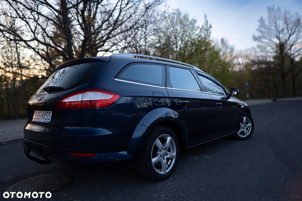 Ford Mondeo 2.0 Viva Titanium - 4