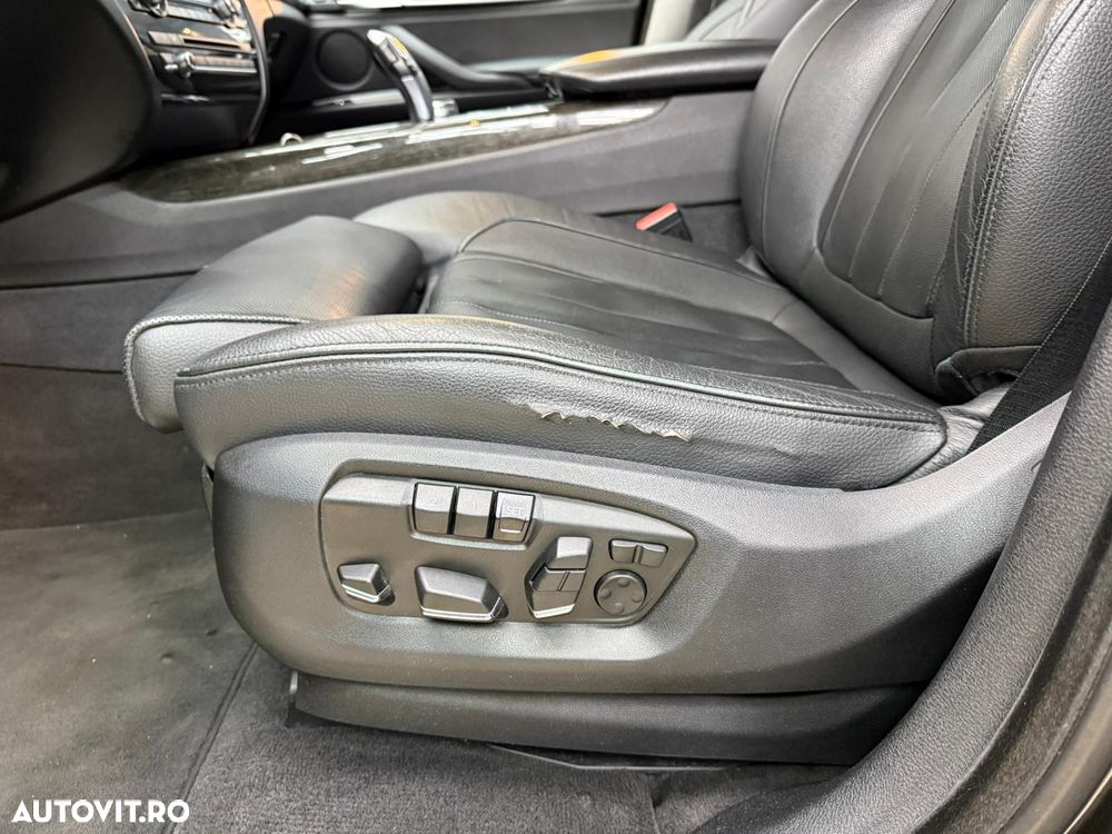 BMW X5 xDrive40d - 27