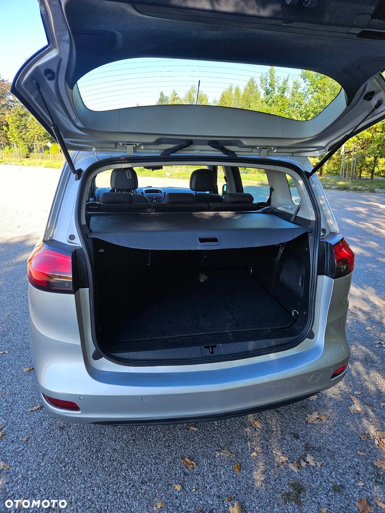 Opel Zafira - 23