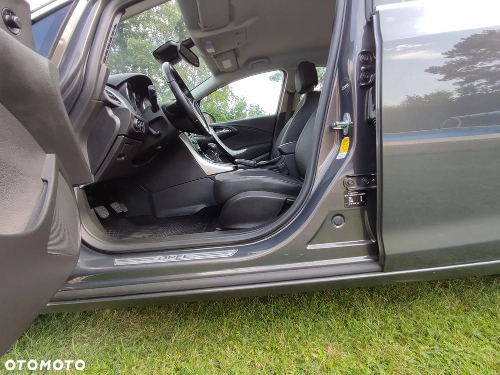 Opel Astra - 33