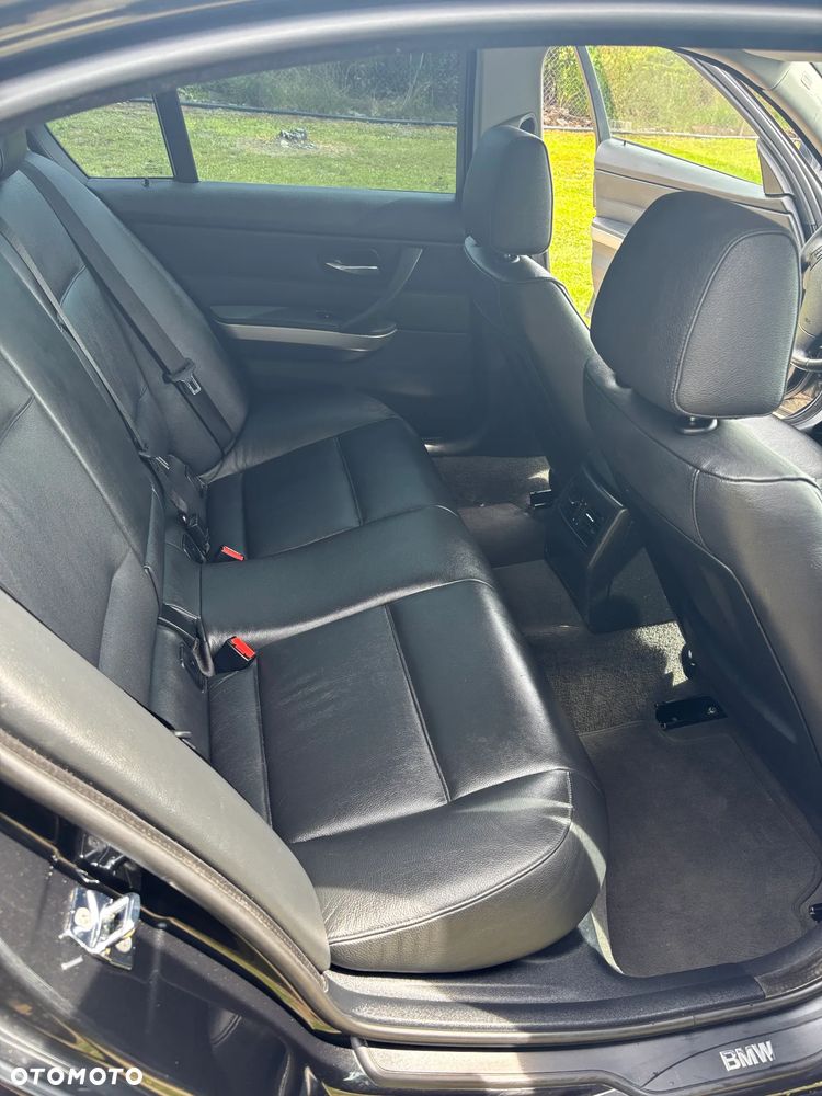 BMW Seria 3 - 15