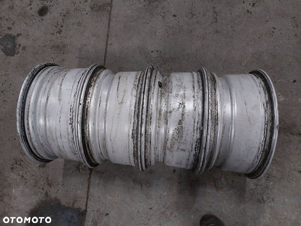FELGI ALUMINIOWE 4 SZT 5x112 7Jx15 ET35 FI57,1 VOLKSWAGEN PASSAT B5 - 8