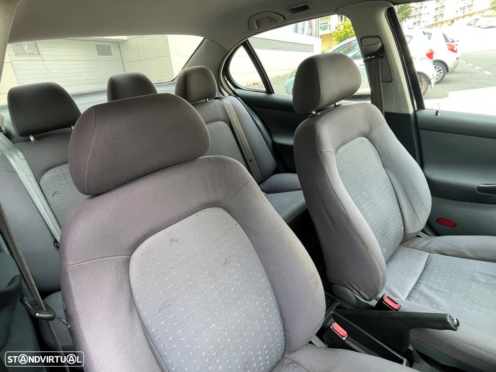 SEAT Toledo 1.9 TDI Confort - 6