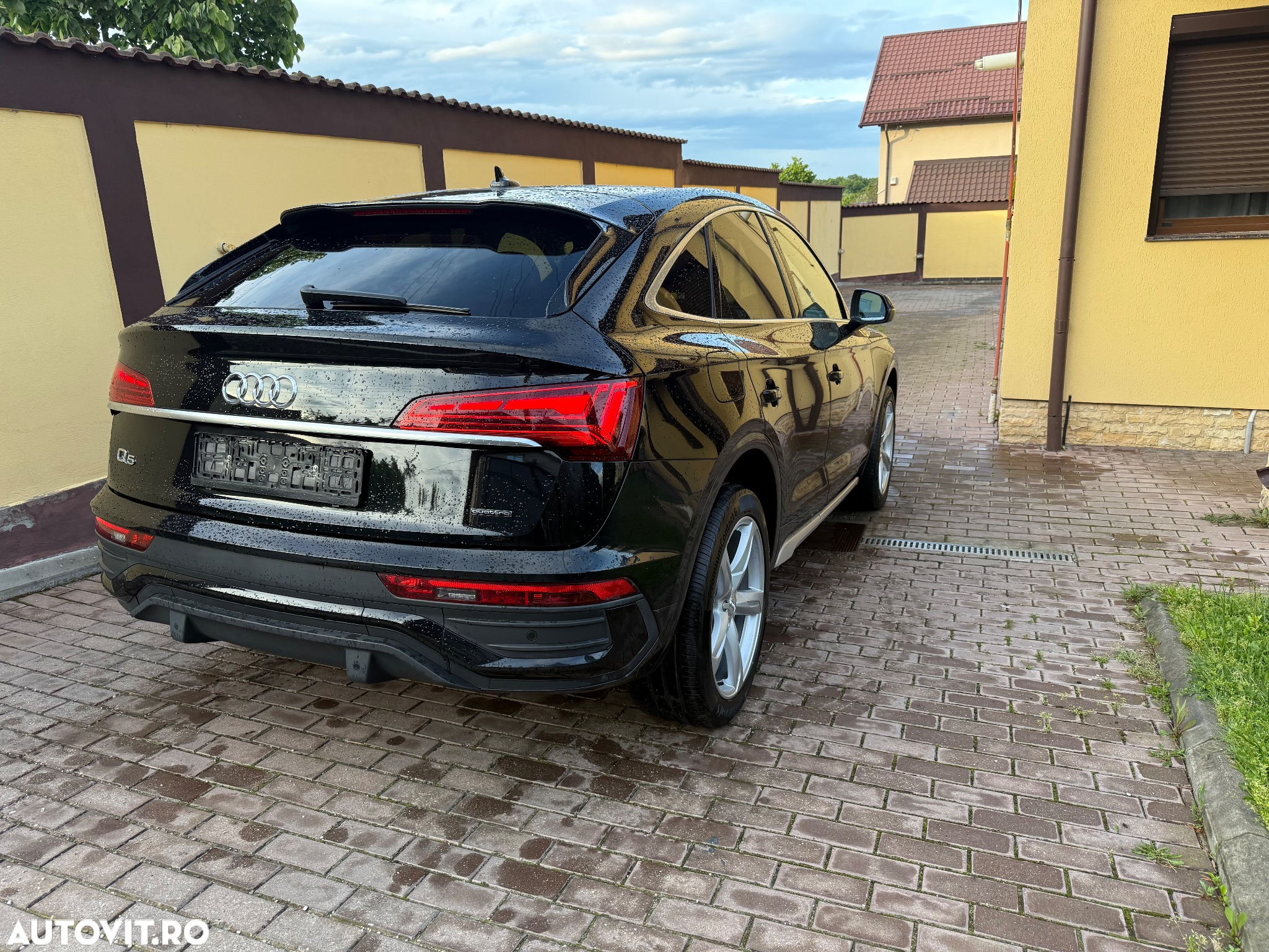 Audi Q5 Sportback 40 TDI quattro S tronic MHEV Advanced - 3