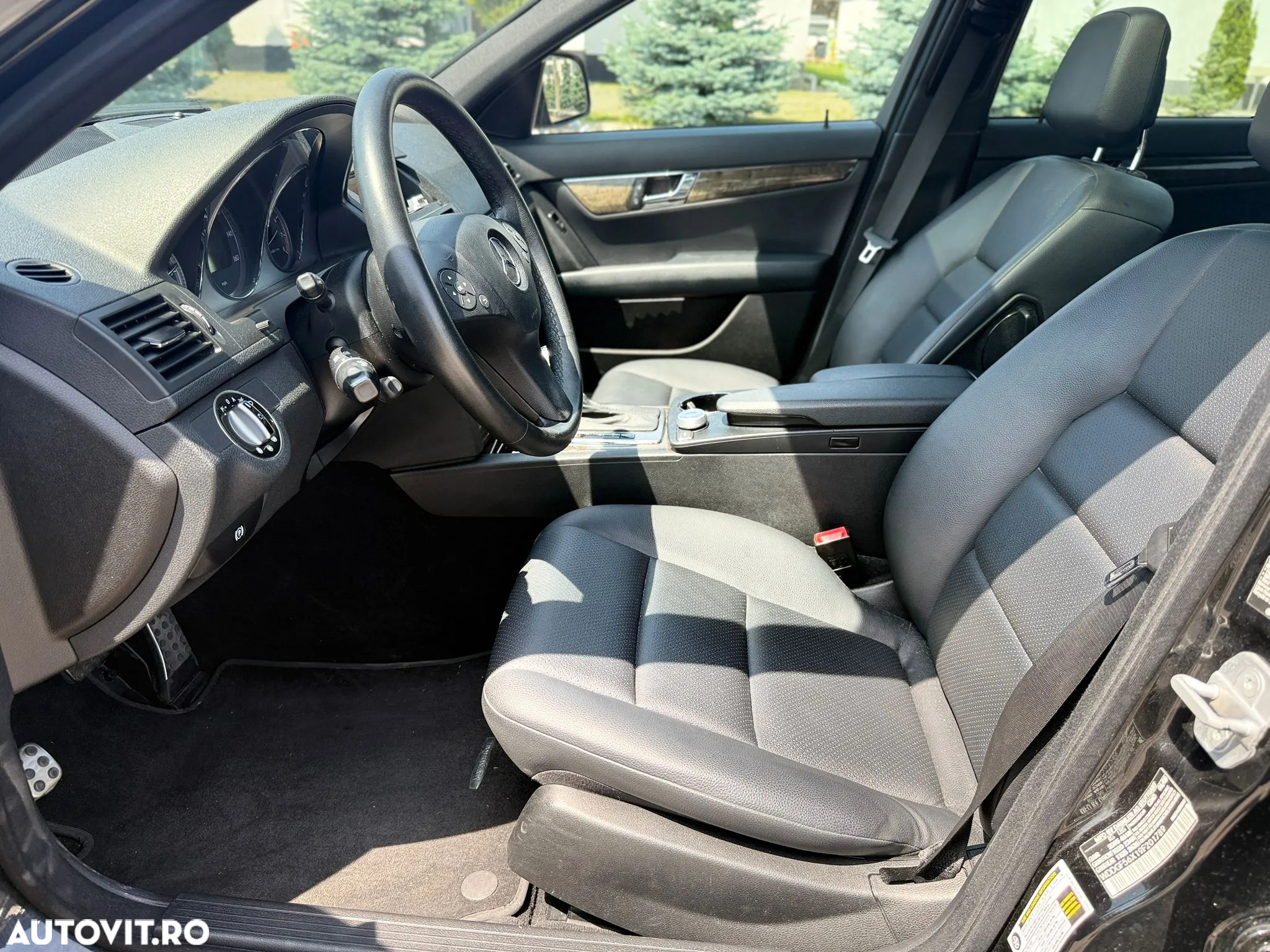 Mercedes-Benz C - 7