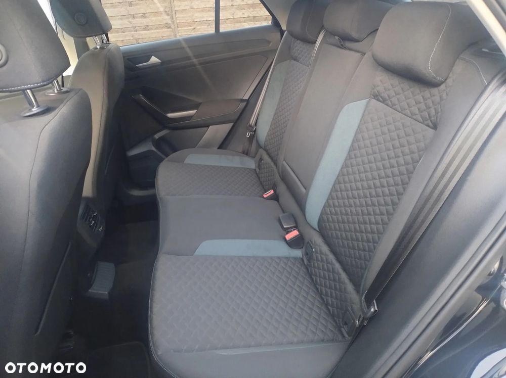 Volkswagen T-Roc 2.0 TDI SCR DSG IQ.DRIVE - 20
