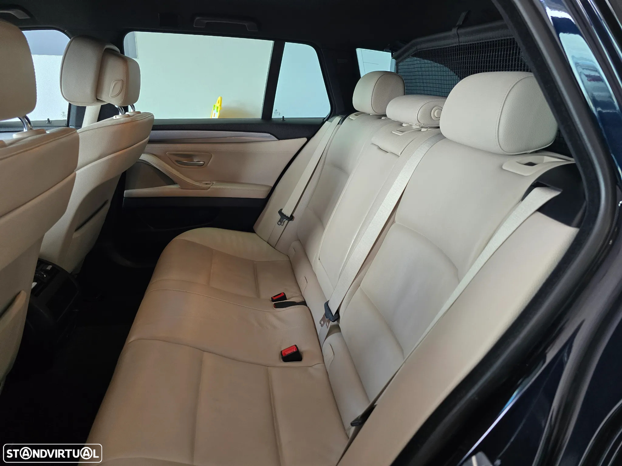 BMW 525 d Auto - 8