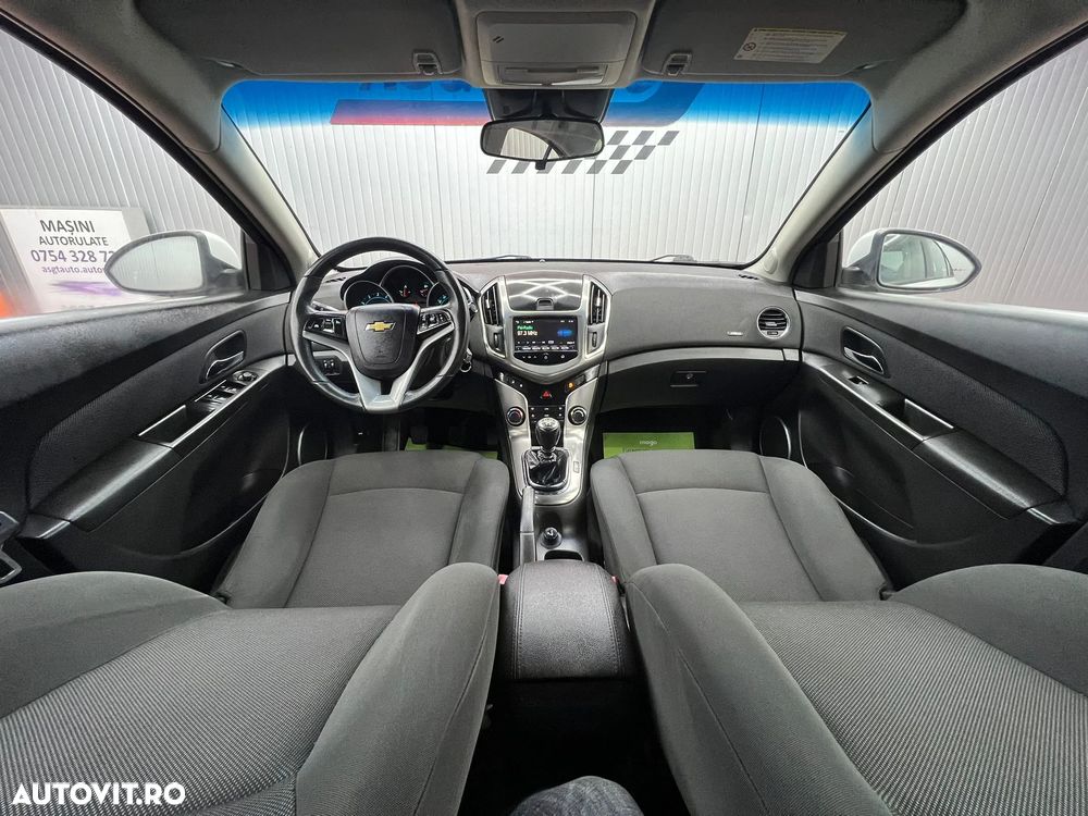 Chevrolet Cruze - 4