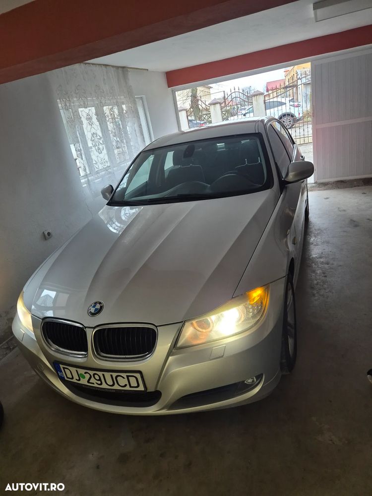 BMW Seria 3 318d - 6