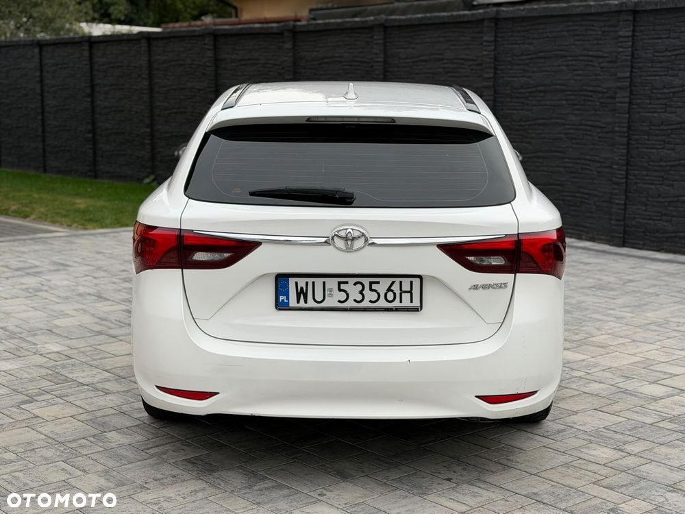 Toyota Avensis 1.8 Active - 7