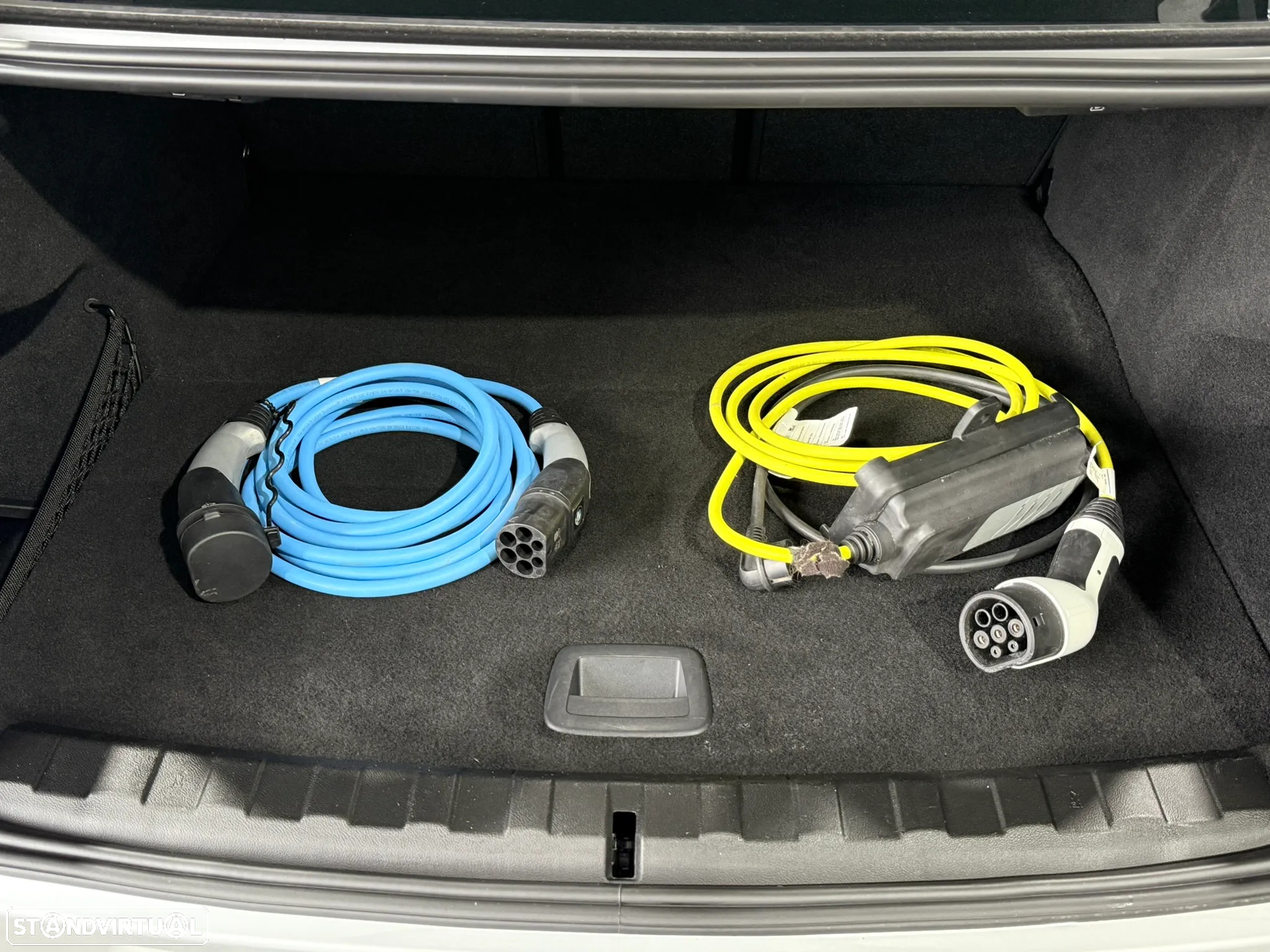BMW 330 e Corporate Edition Auto - 48
