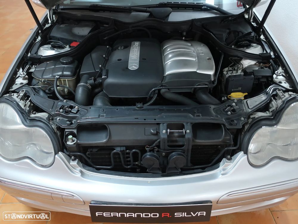 Mercedes-Benz C 220 T CDI Avantgarde - 3