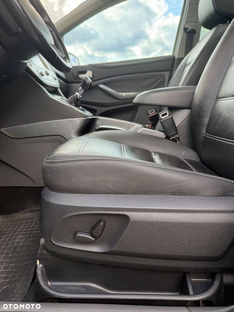 Ford Kuga 2.0 TDCi Titanium - 15