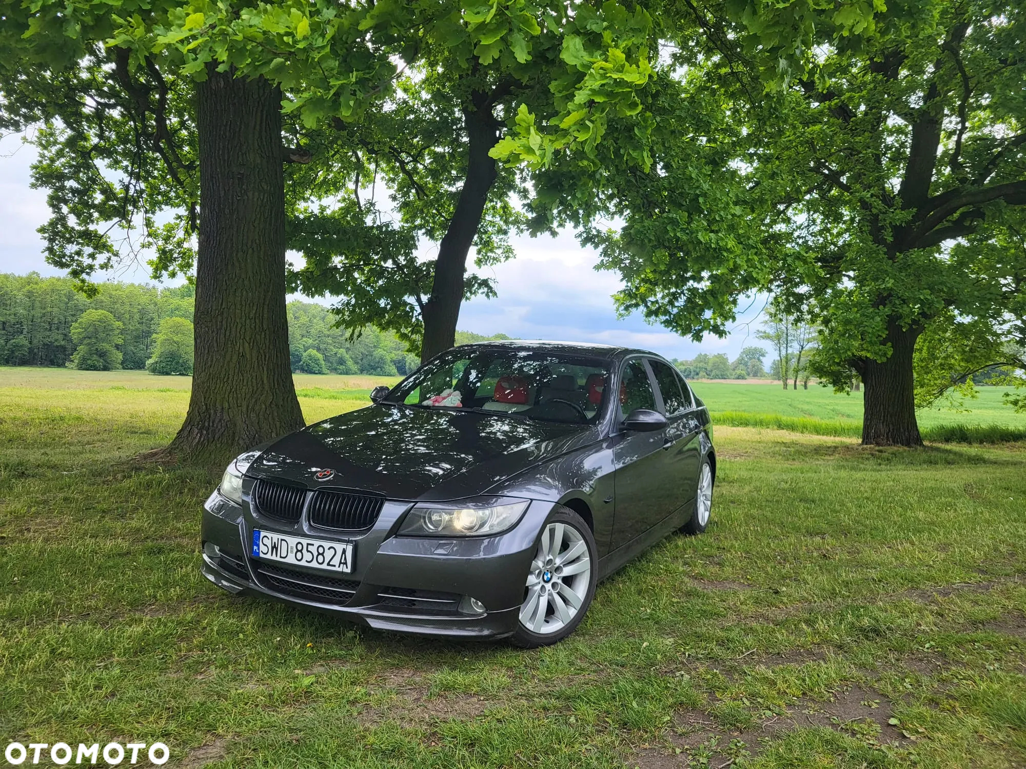 BMW Seria 3 330i - 29