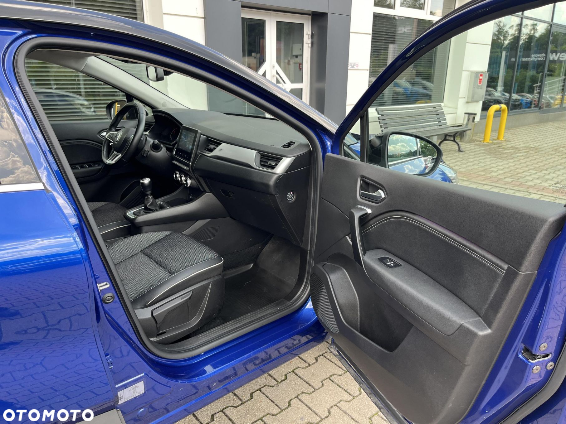 Renault Captur - 19