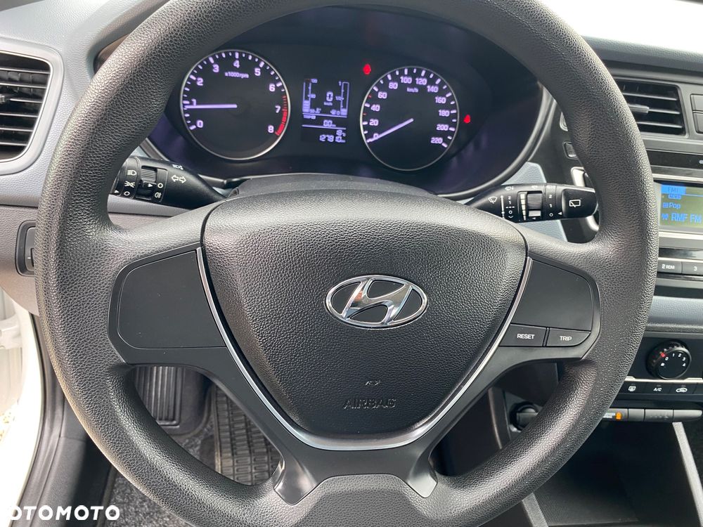 Hyundai i20 1.2 Classic Plus - 30
