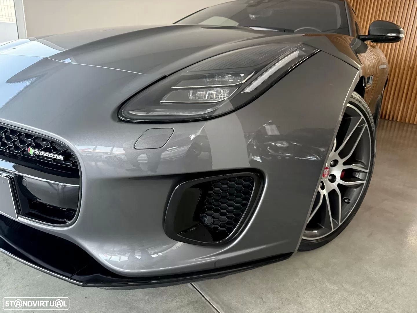 Jaguar F-Type 2.0 i4 R-Dynamic Black - 29