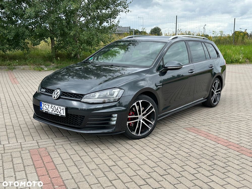 Volkswagen Golf 2.0 TDI BMT GTD DSG - 2