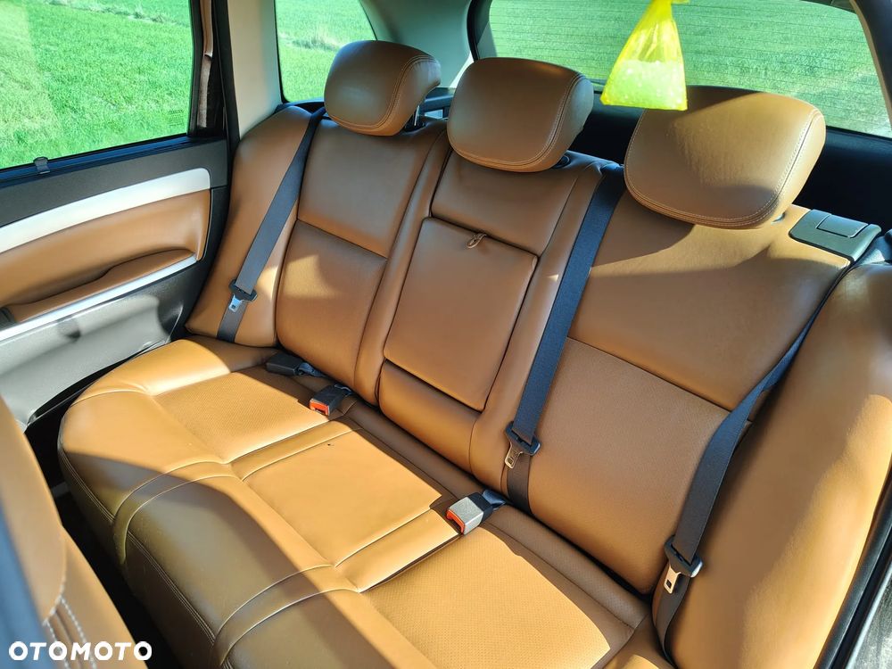 Fiat Croma 2.4 JTD Emotion - 10