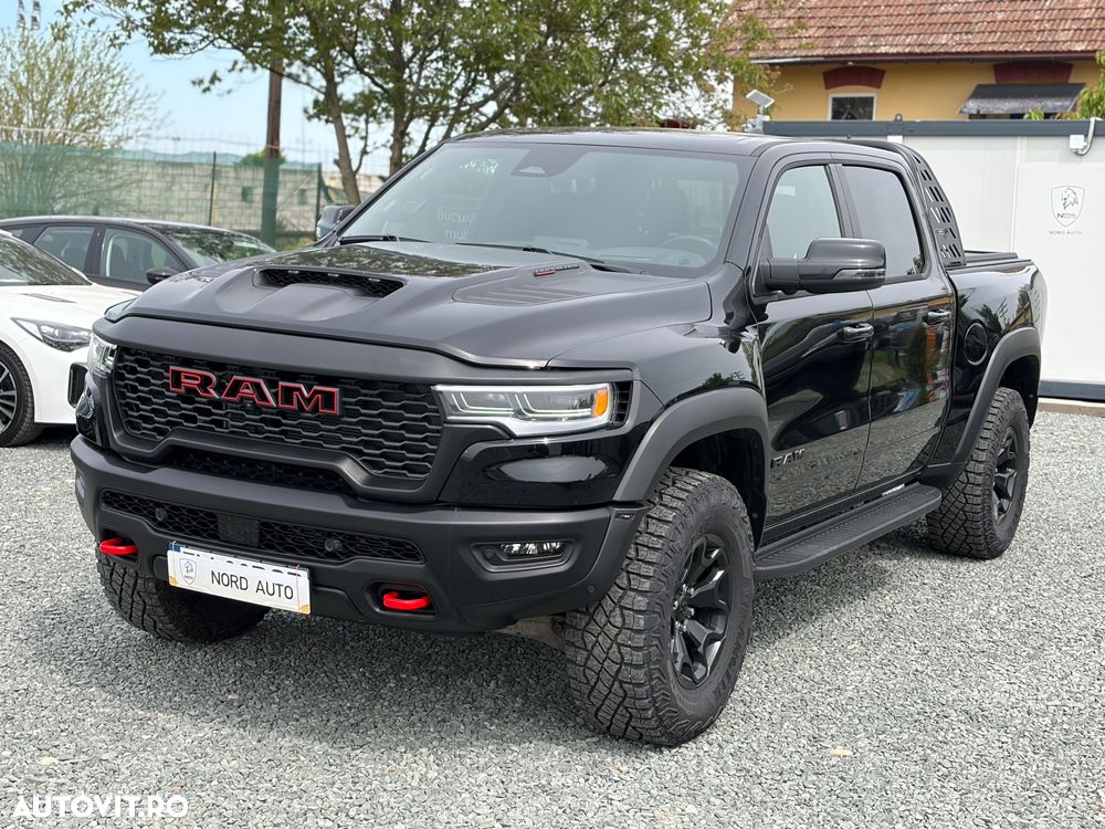 Dodge RAM - 1