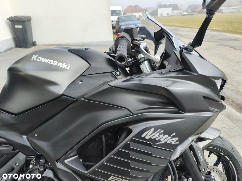Kawasaki Ninja - 19