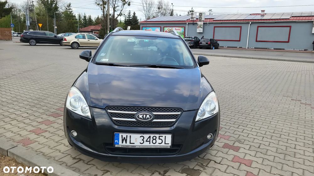 Kia Ceed 1.6 Crdi Comfort - 1