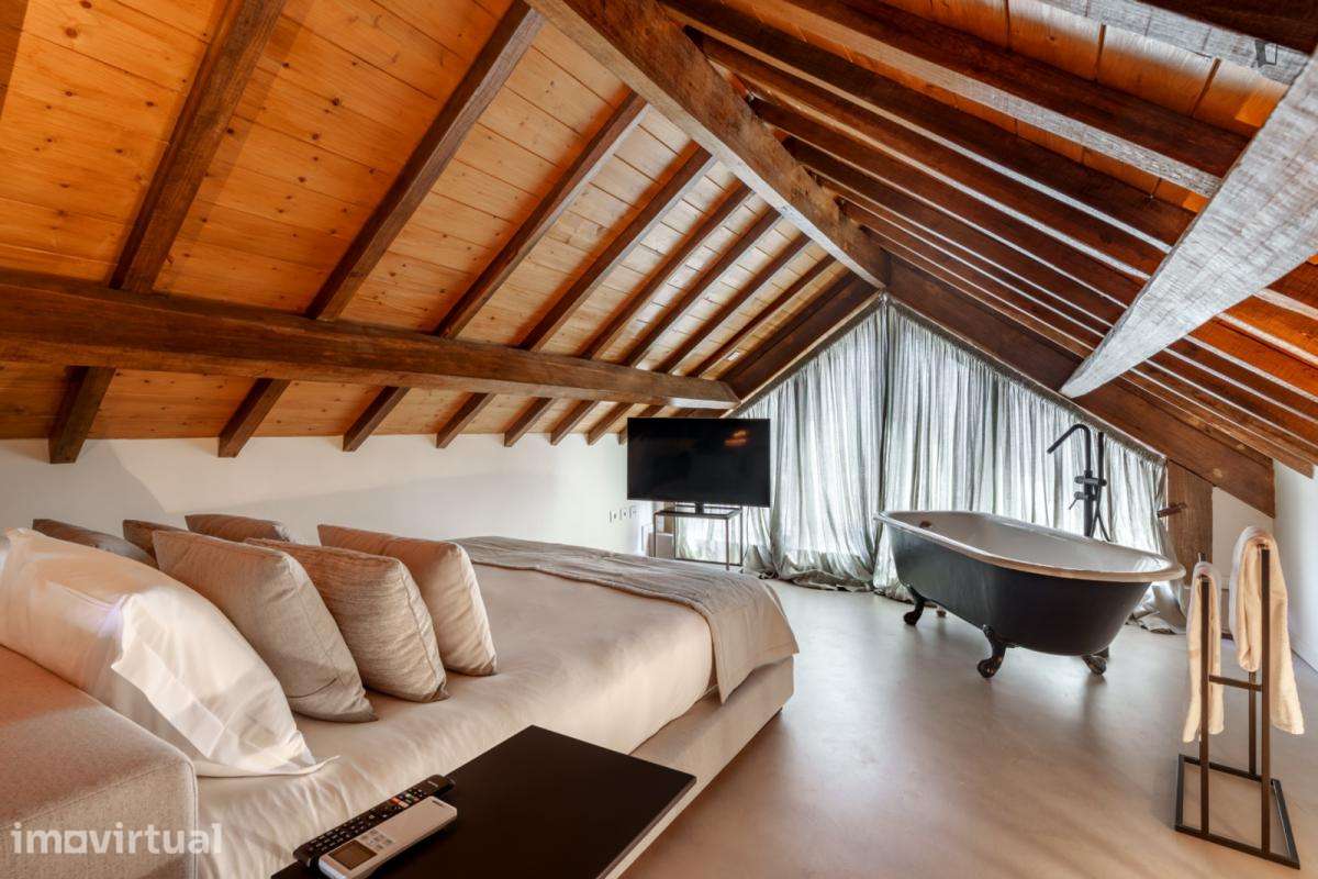 Apartamento com 1 quartos - localizado em Santo Ildefonso Porto - Grande imagem: 2/26