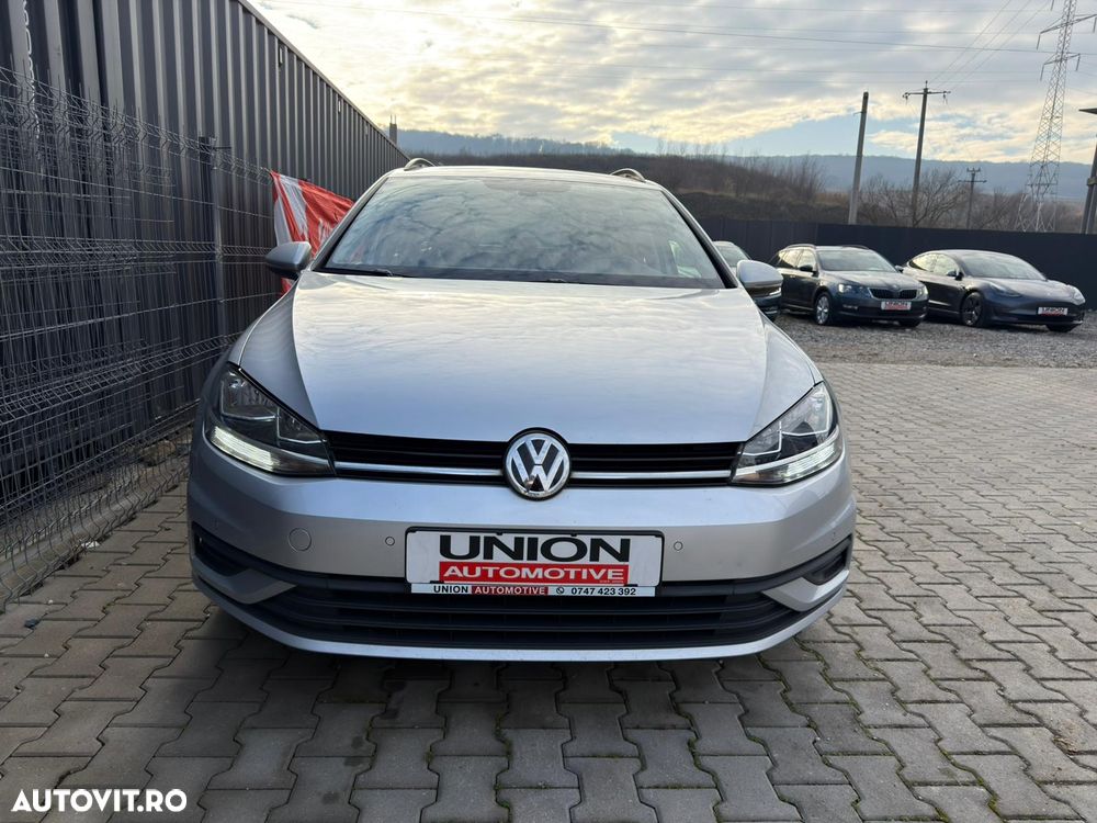 Volkswagen Golf 1.6 TDI SCR Comfortline - 10