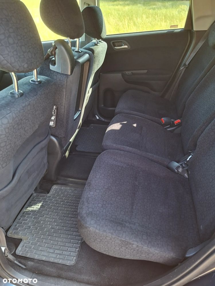 Honda FR-V 2.0 Comfort - 6