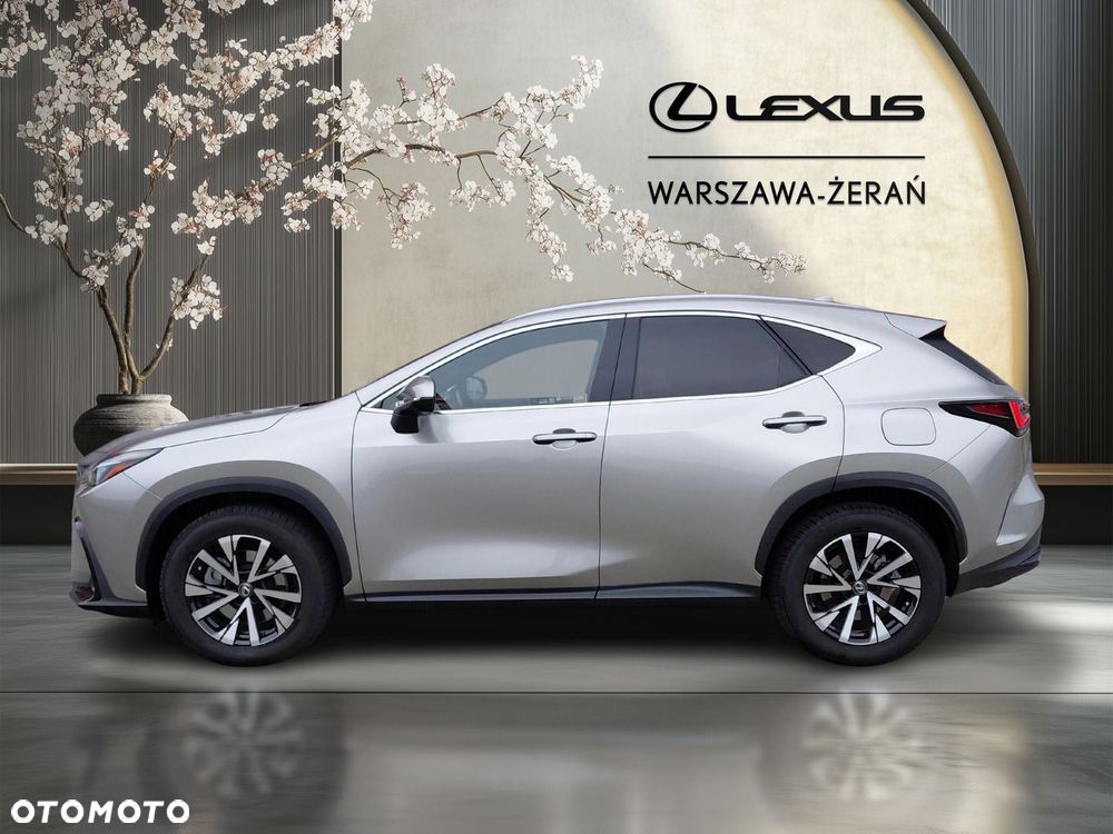 Lexus NX - 4
