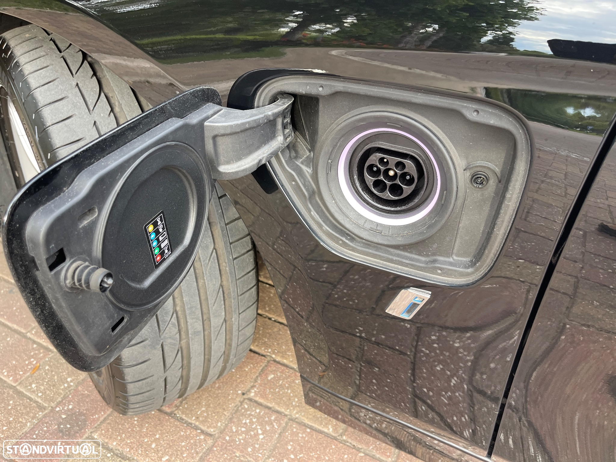 BMW 330 e iPerformance Advantage - 6