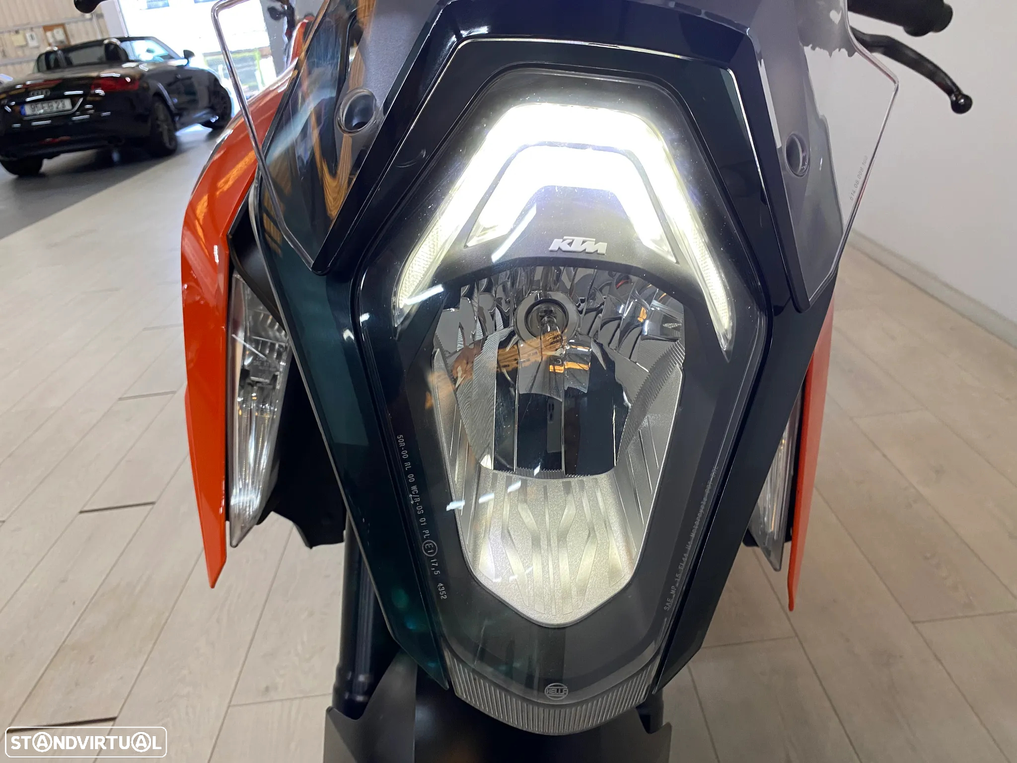 KTM Duke 1290 SUPER DUKE  GT - 10