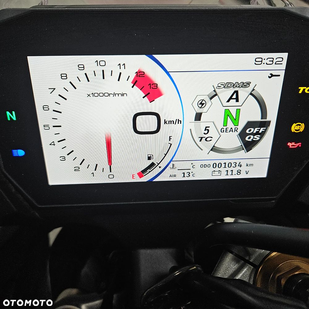 Suzuki Inny - 5