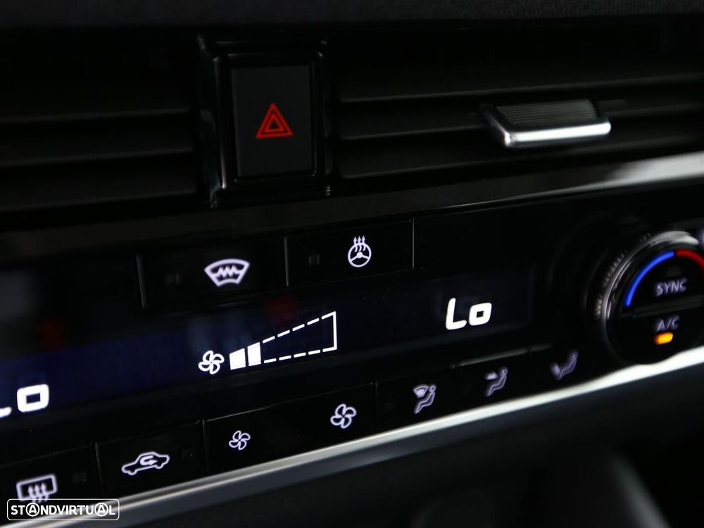 Nissan Qashqai 1.3 DIG-T MHEV Acenta - 16