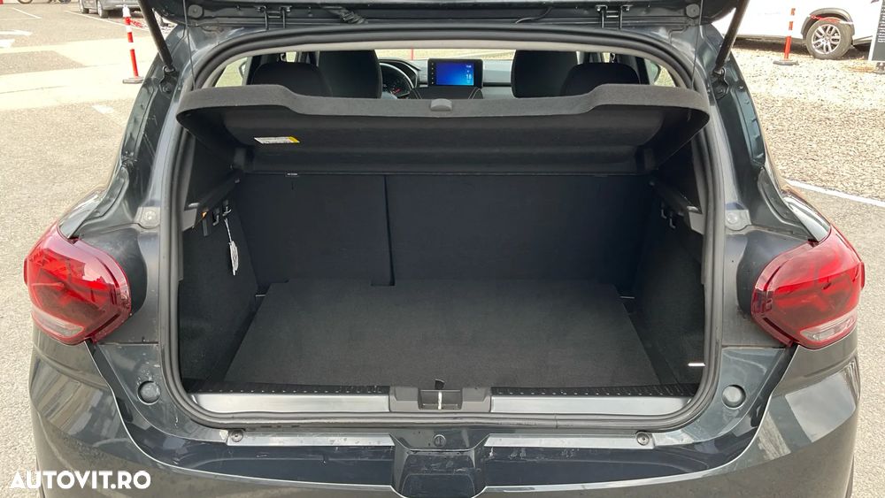 Dacia Sandero Stepway TCe 90 MT6 Comfort - 17