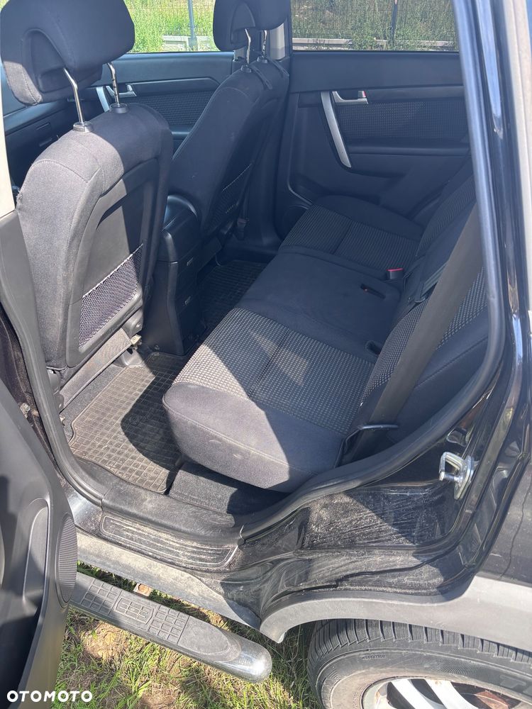 Chevrolet Captiva 2.4 LS 5os - 9