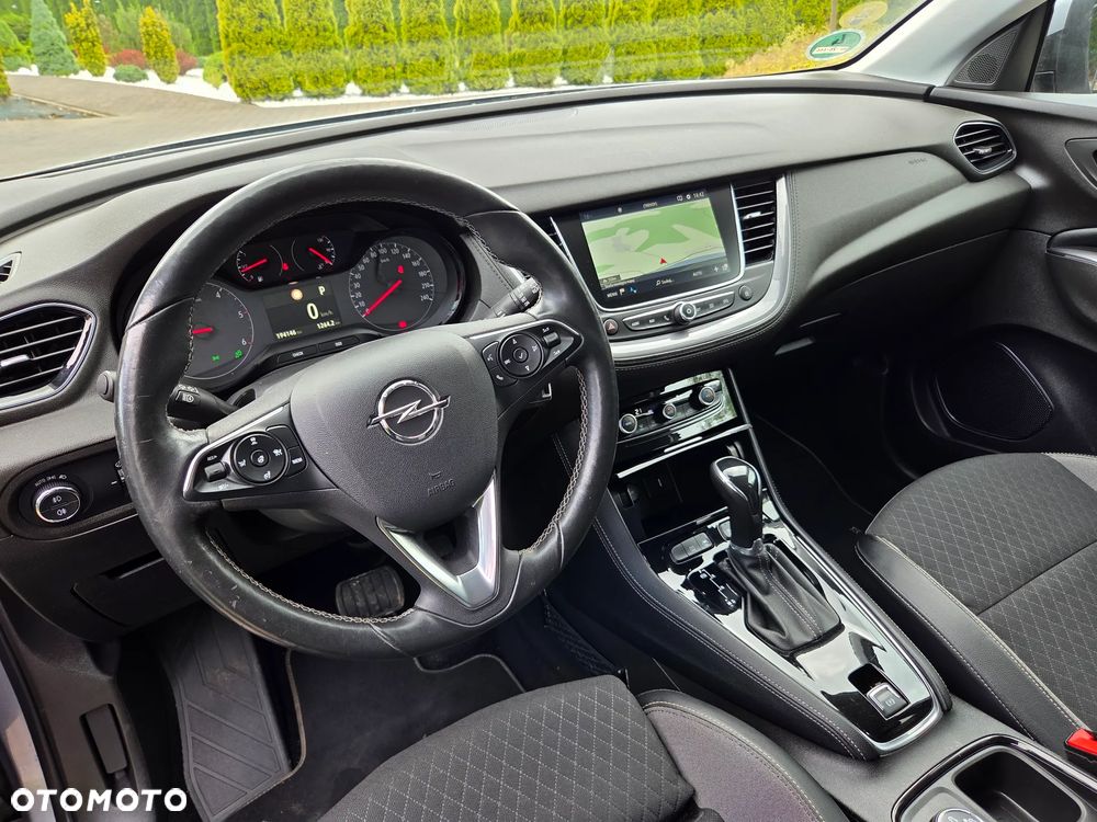 Opel Grandland X - 18