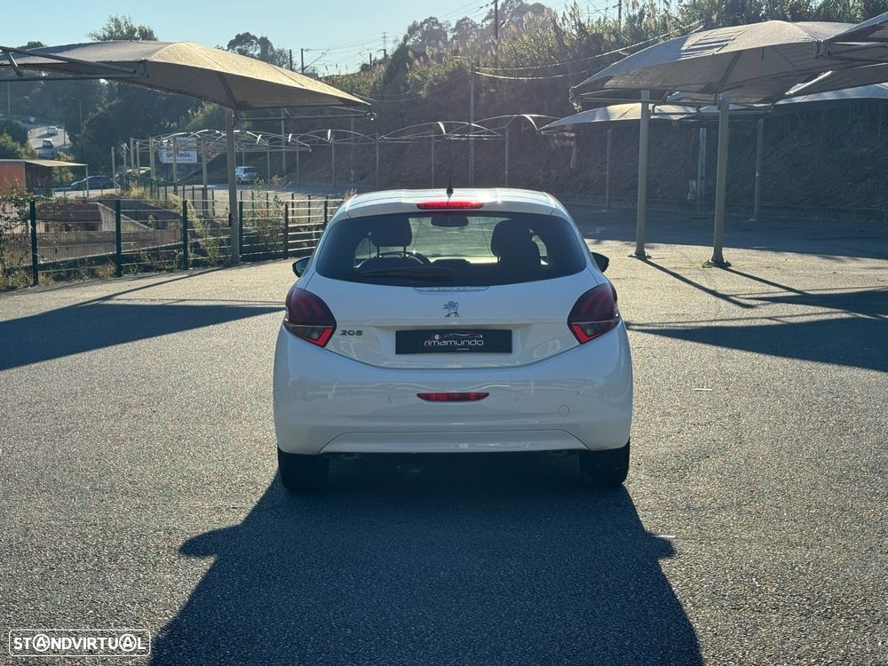 Peugeot 208 1.5 BlueHDi Signature - 6