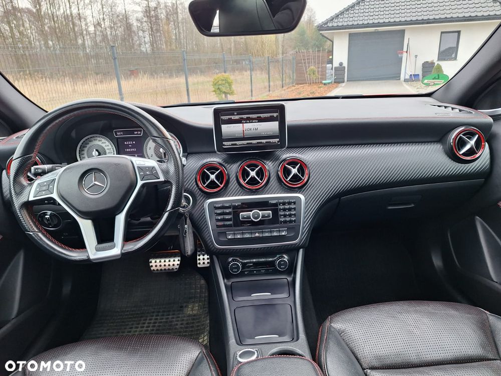 Mercedes-Benz Klasa A 250 (BlueEFFICIENCY) 7G-DCT AMG Sport - 19