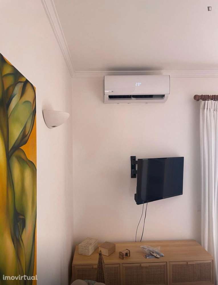 Apartamento com 1 quartos - localizado em Lagos - Grande imagem: 5/25
