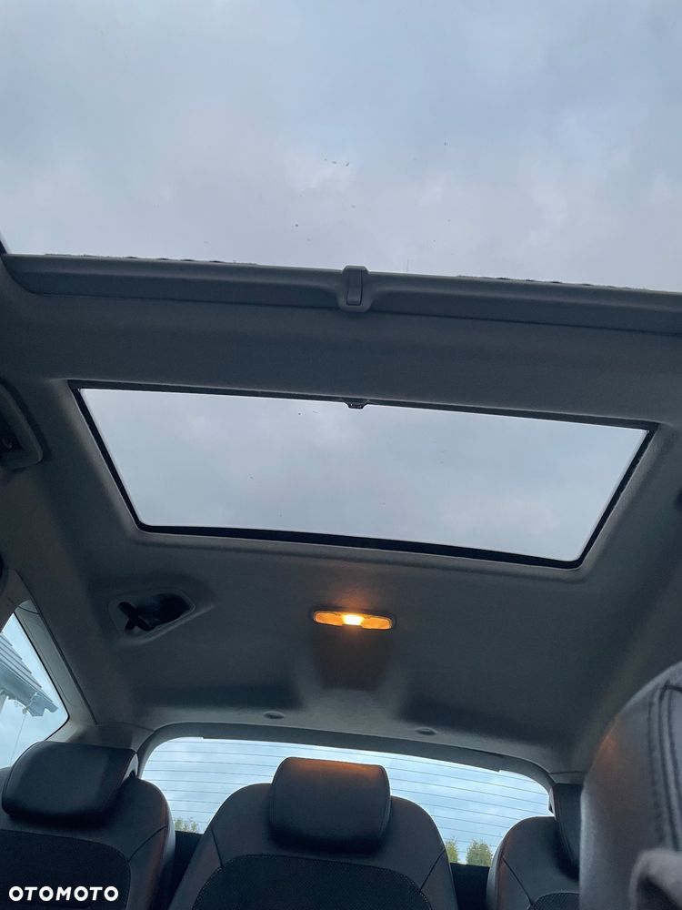 Ford S-Max 2.5 Titanium - 10