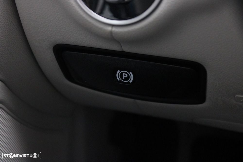 Mercedes-Benz CLS 250 - 20