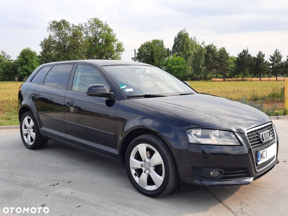 Audi A3 Sportback 2.0 TDI DPF Attraction - 2