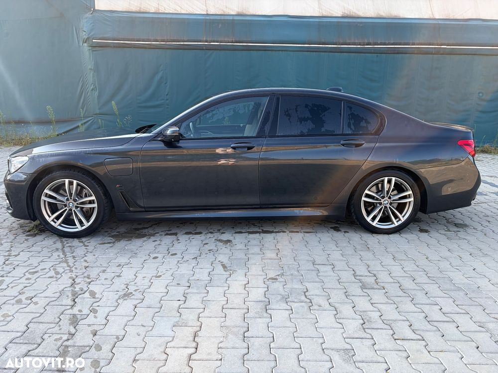 BMW Seria 7 - 7