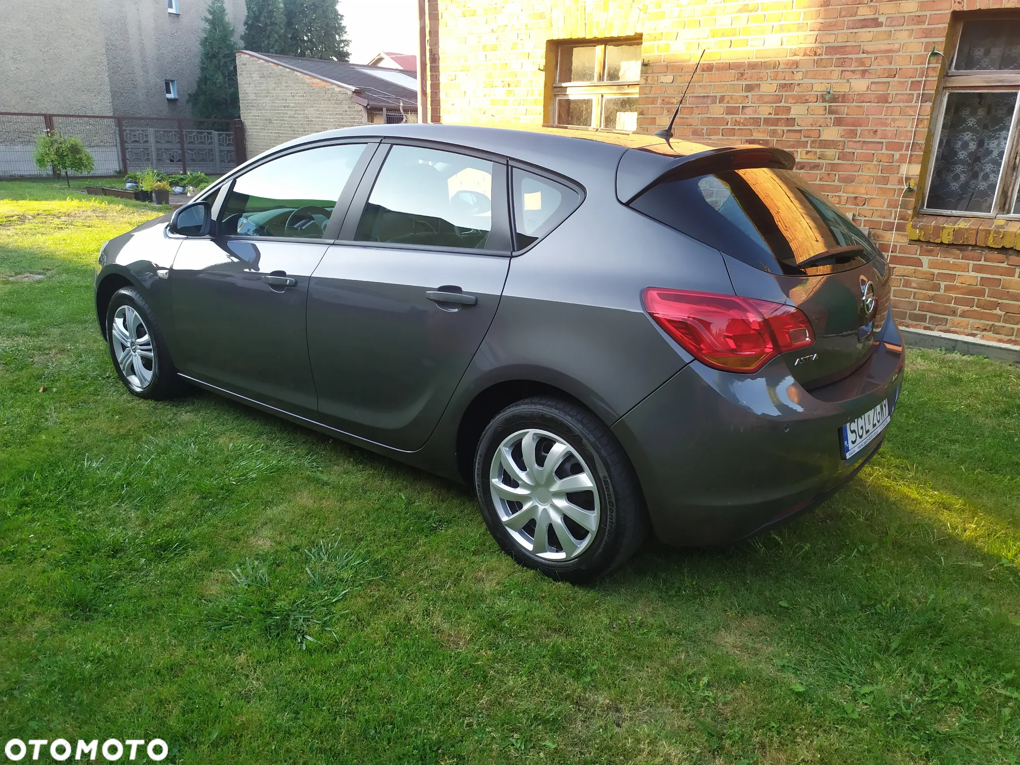 Opel Astra IV 1.6 Cosmo - 4