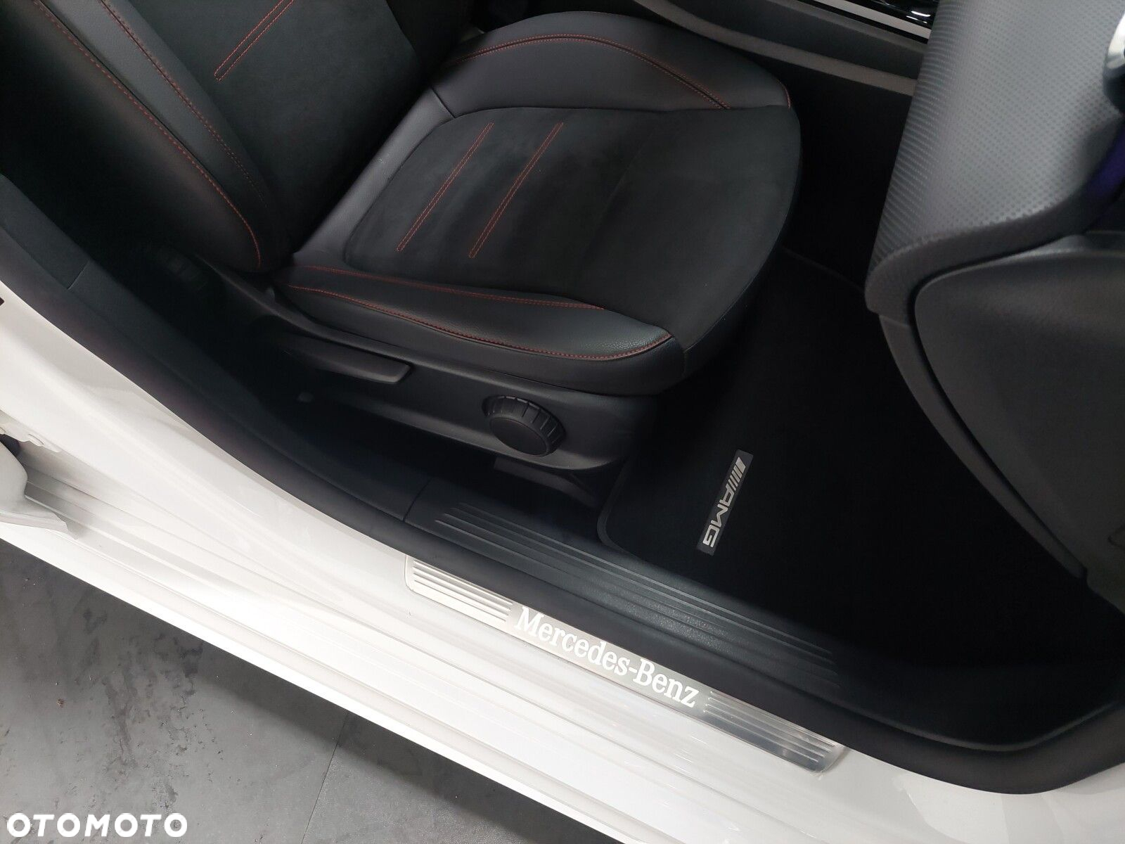 Mercedes-Benz CLA - 22