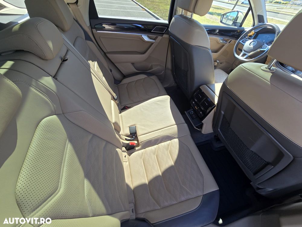 Volkswagen Touareg V6 TDI Atmosphere - 16