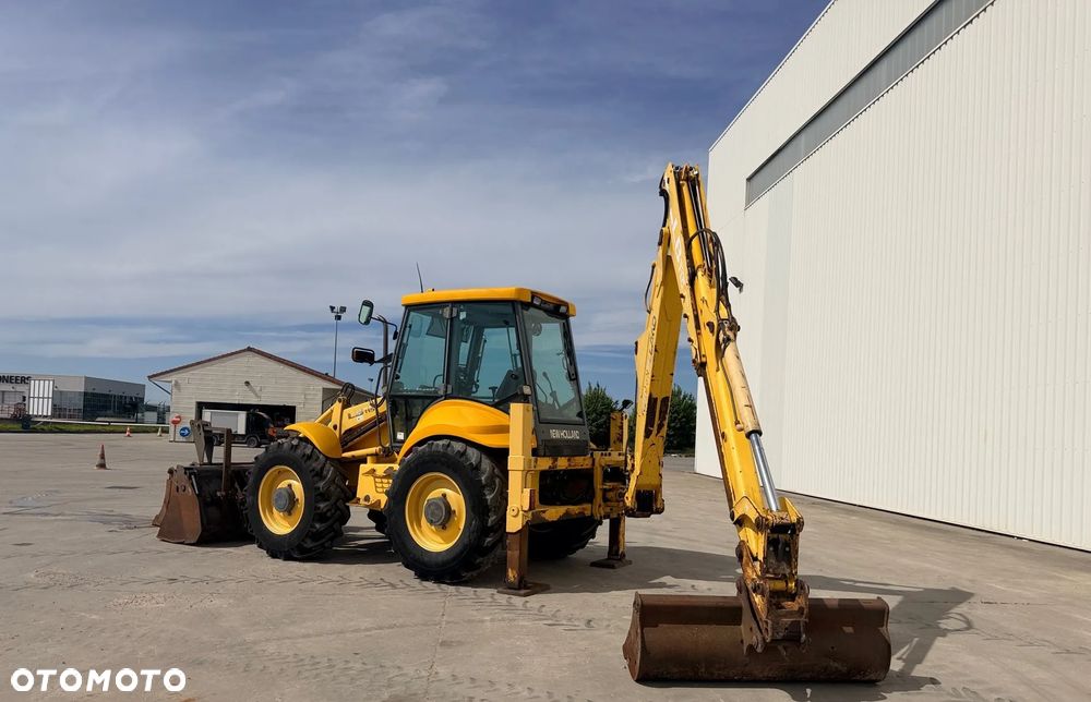 New Holland New Holland LB115B-4hp rok 2000  koparka ładowarka 4x4 - 2