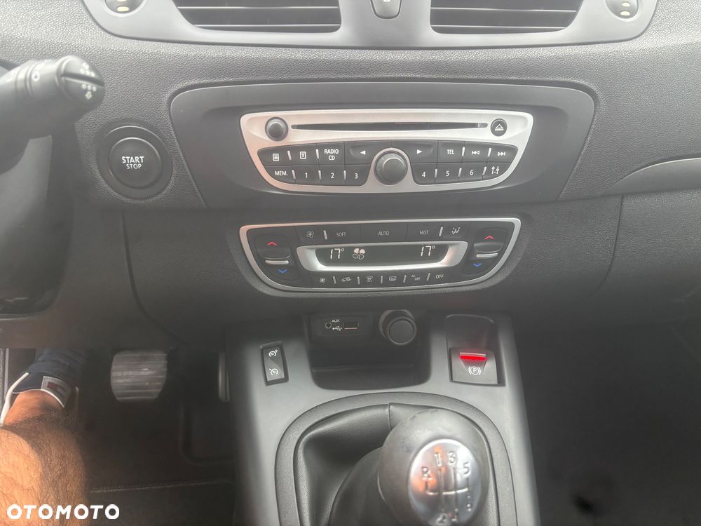 Renault Scenic TCe 130 Dynamique - 5
